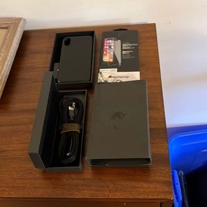 Bullstrap leather iphone accessory bundle